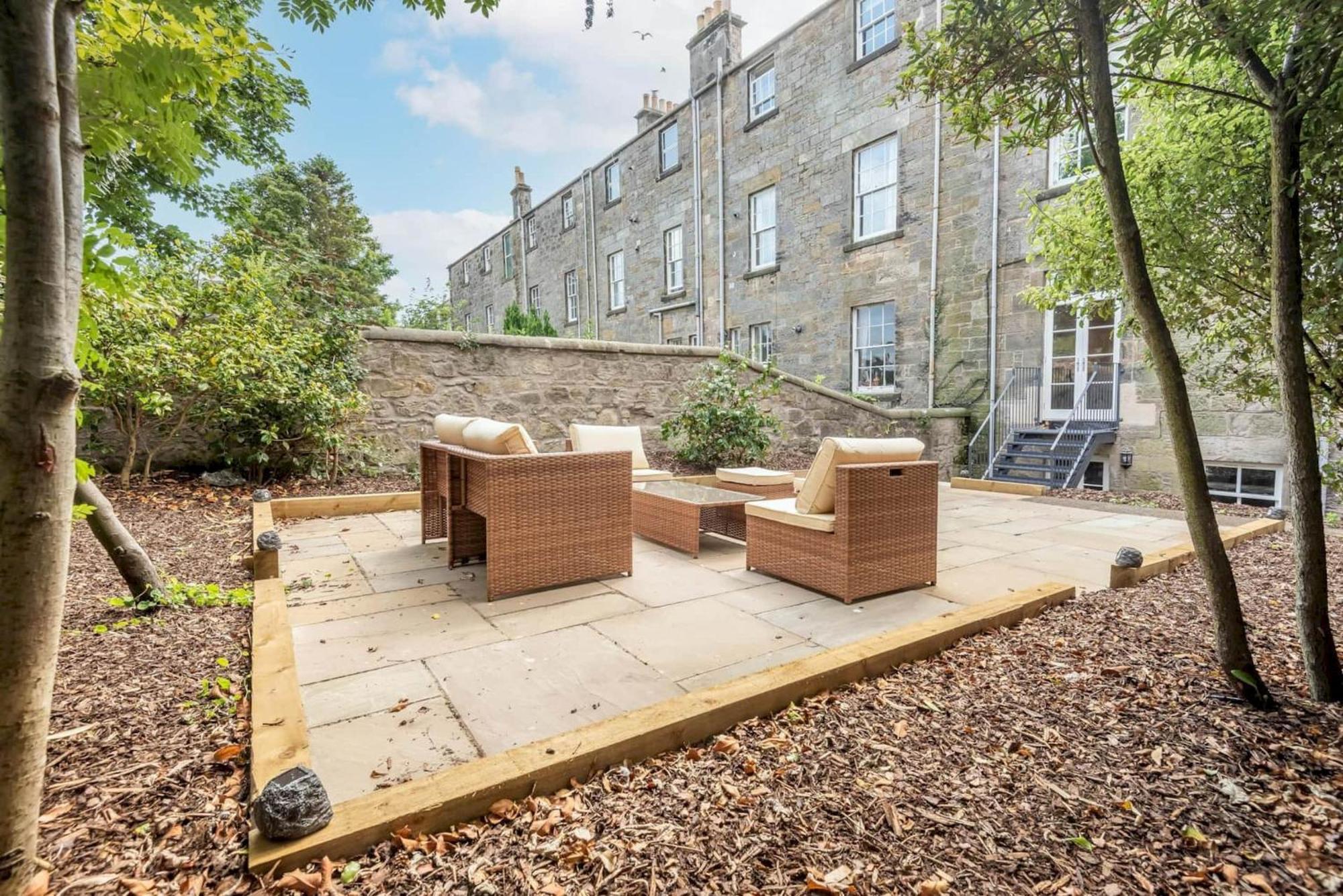 Skye Sands - Swilken Garden Residence St Andrews Bagian luar foto